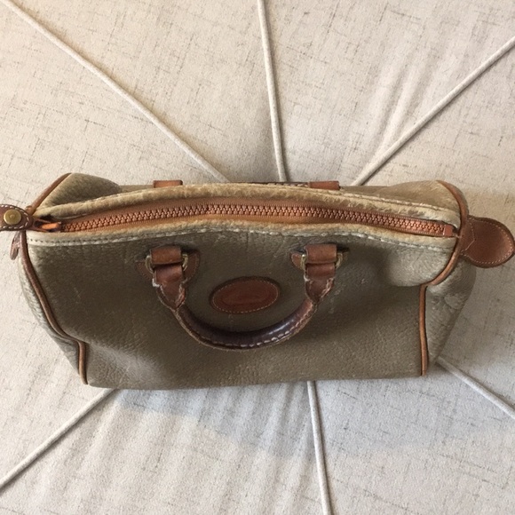 Dooney and Bourke Bag - Picture 3 of 10